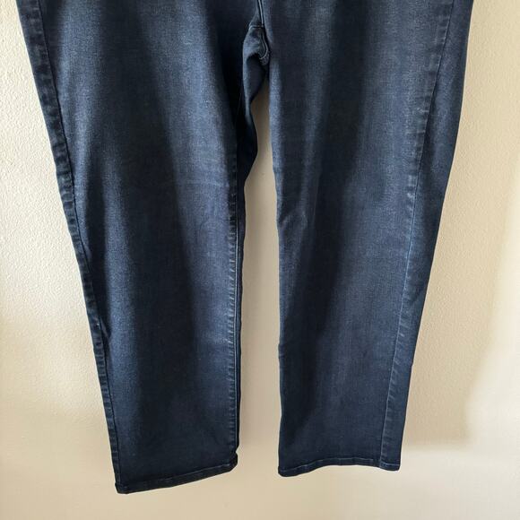 Lane Bryant High Rise Straight Jeans Womens Dark Wash Size 22S - Picture 3 of 10